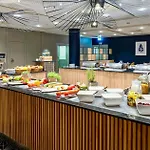 Hotel Voco Seestern By Ihg 4*