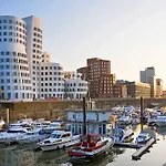 Voco Seestern By Ihg Hotel Düsseldorf
